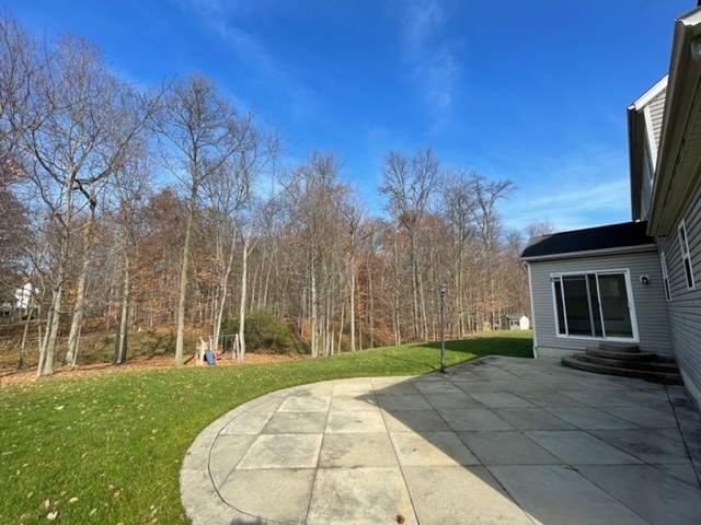 Building Photo - 5892 Glen Eagles Dr
