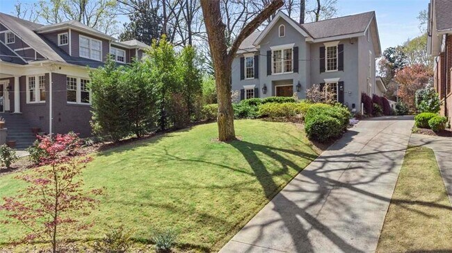 Foto del edificio - 1400 N Morningside Dr NE