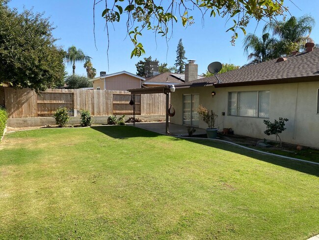 Foto del edificio - 4200 Wendy Ave