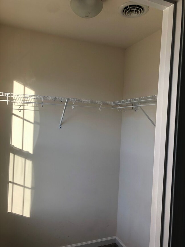 Building Photo - Coming soon - 3 bedroom, 2.5 bath condo in...