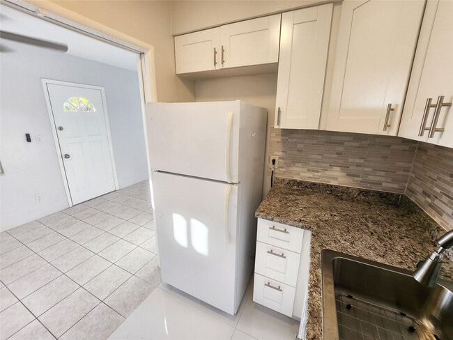 Foto del edificio - 505 S Ocean Dr