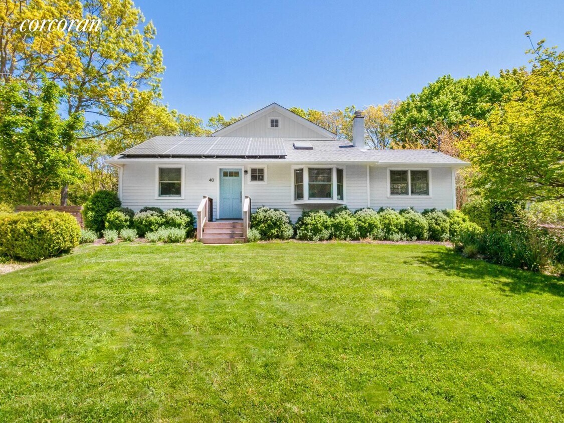 Primary Photo - 40 Oak Dr
