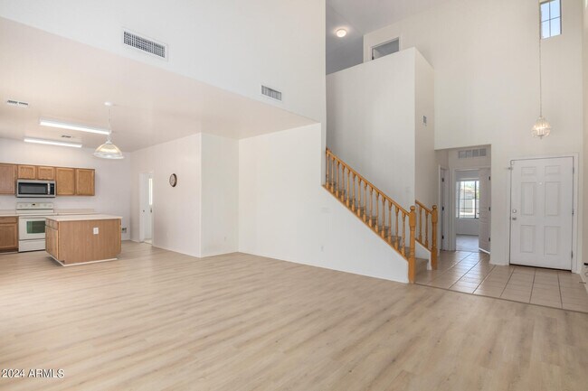 Building Photo - 17229 W Caribbean Ln
