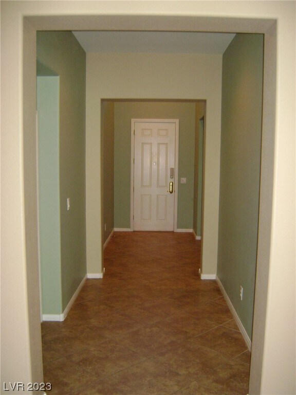 Building Photo - 10387 Borah Park Cir