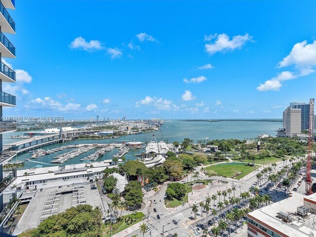Foto del edificio - 398 NE 5th St