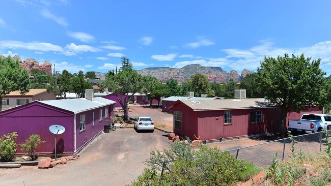 Building Photo - 200 N Payne Pl
