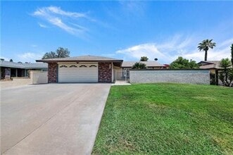 Building Photo - 6954 Viking Ct