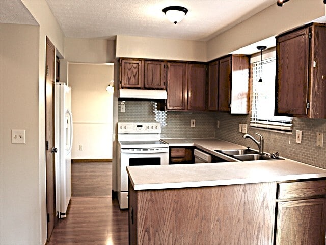 Building Photo - 2162 Birdfoot Ln
