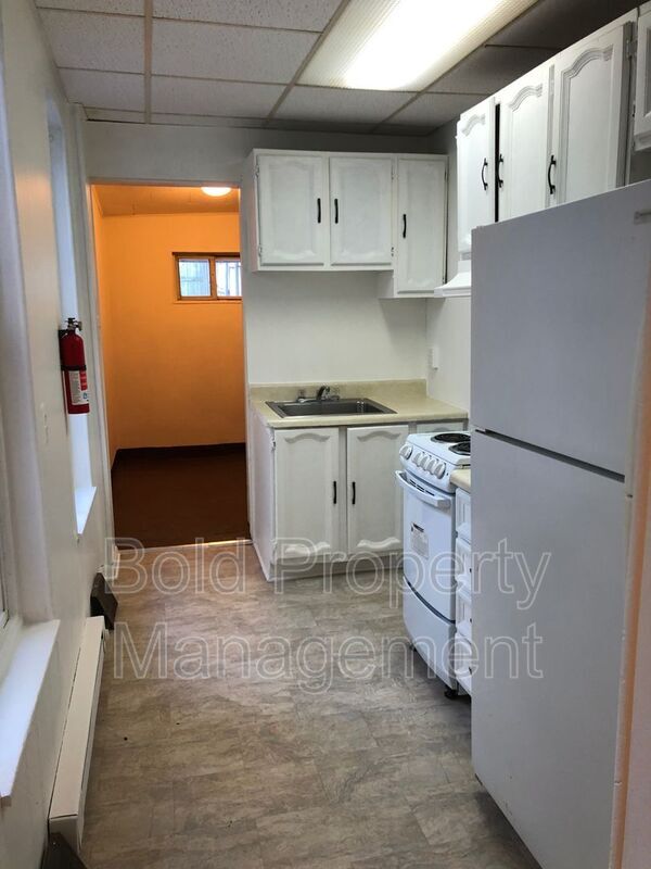 1316 Kenny St, Reading, PA 19602 House Rental in Reading, PA