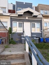 Building Photo - 5933 Trinity St
