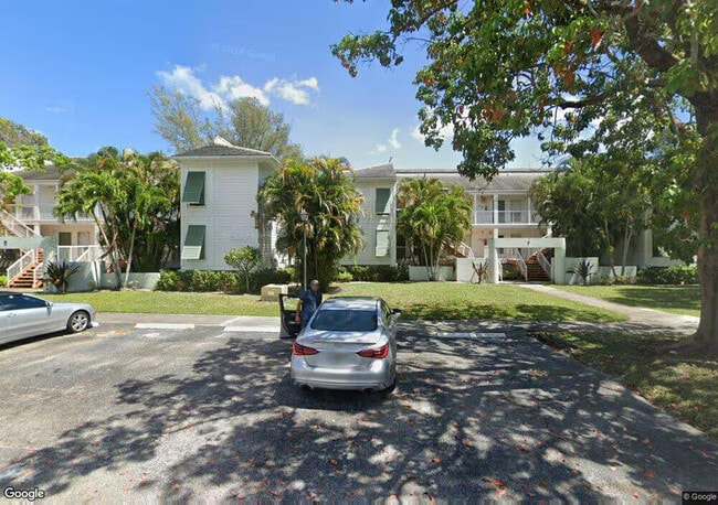 Building Photo - 155 Cypress Point Dr