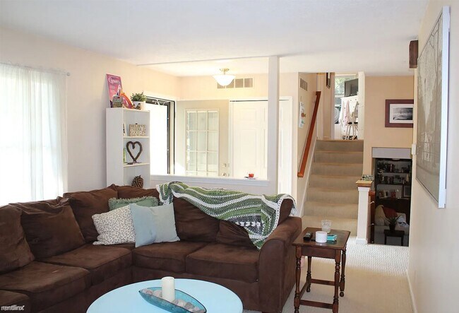 Foto del edificio - 4 br, 2.5 bath House - 2931 S Madrono Ct