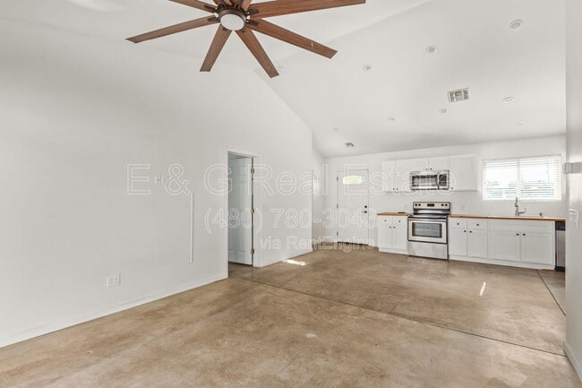 Foto del edificio - 505 N 16th Ave