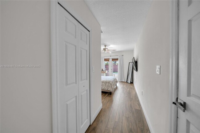 Foto del edificio - 14795 SW 174th St