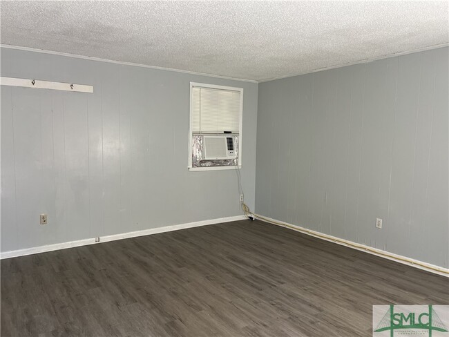 Building Photo - 601 Tibet Ave