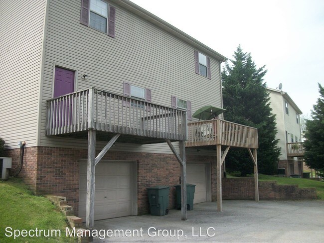 Building Photo - 2 br, 1.5 bath Apartment - 5430 Old Stage