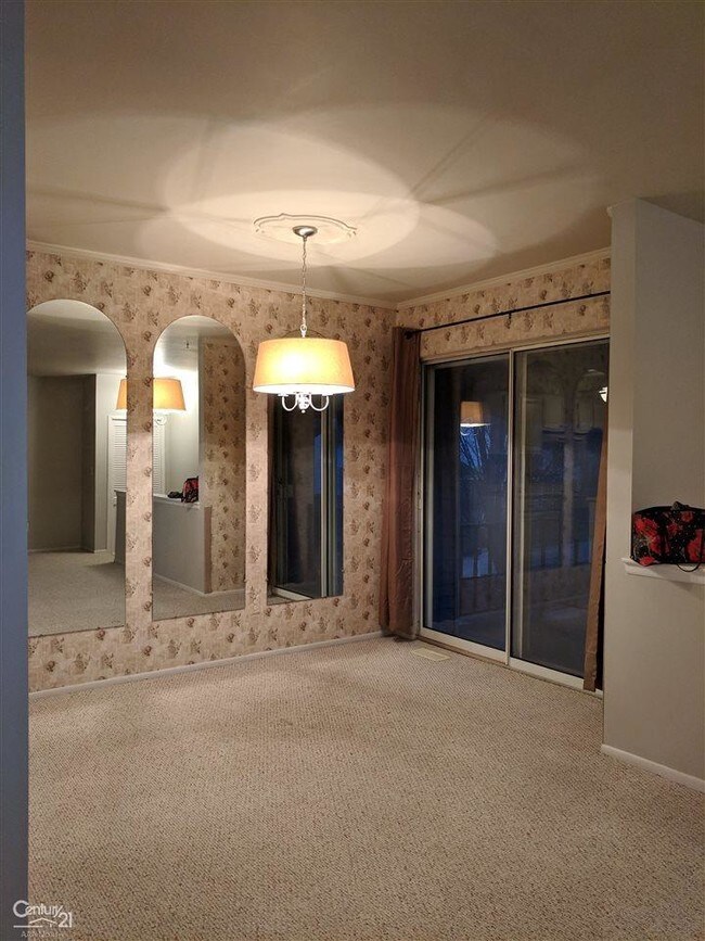 Foto del edificio - 24706 Meadow Ln