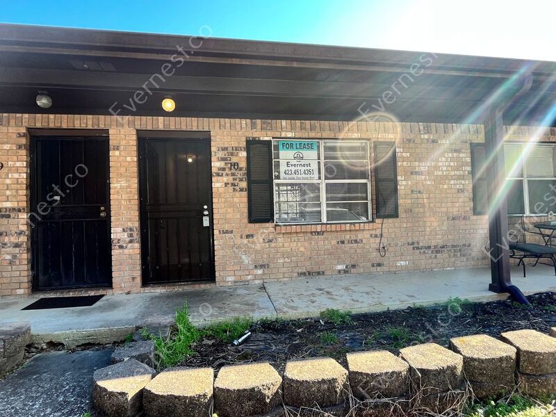 925 Shallowford Rd Unit 10, Chattanooga, TN 37411 Condo for Rent in