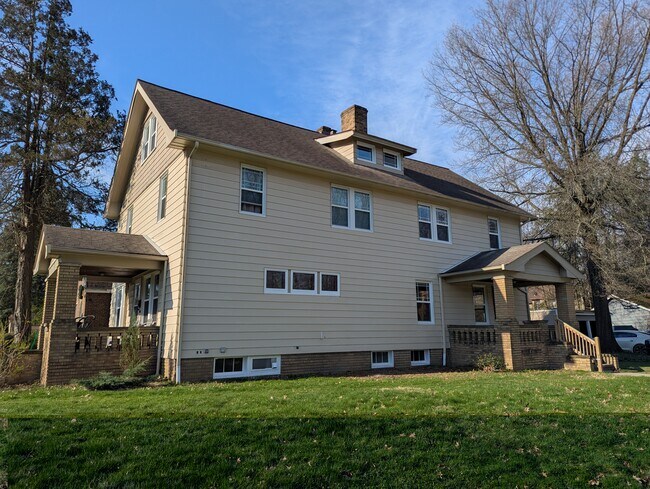 Foto del edificio - 1510 Wood Rd
