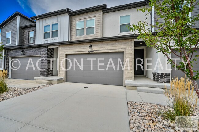 Foto del edificio - Mid-Row Townhome located in Bluffdale!