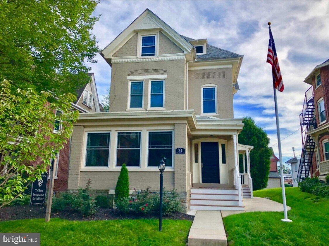 24 E 2nd St, Media, PA 19063 Room for Rent in Media, PA