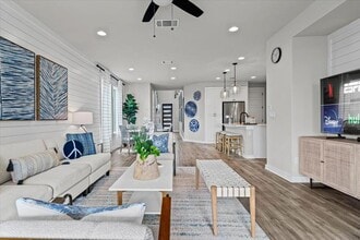 Building Photo - 6508 Velvet Leaf Ln