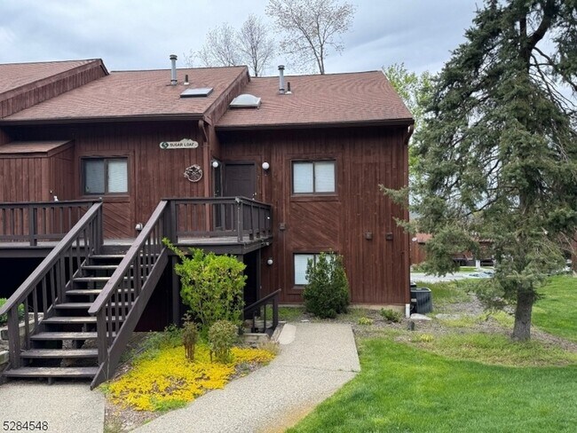 Foto del edificio - 5 Sugar Loaf Ct