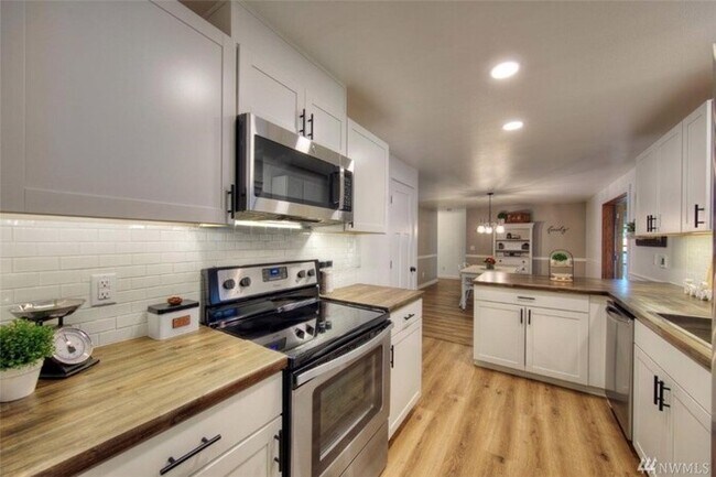 Foto del edificio - 5634 Berger Place Se, Olympia, WA, 98513