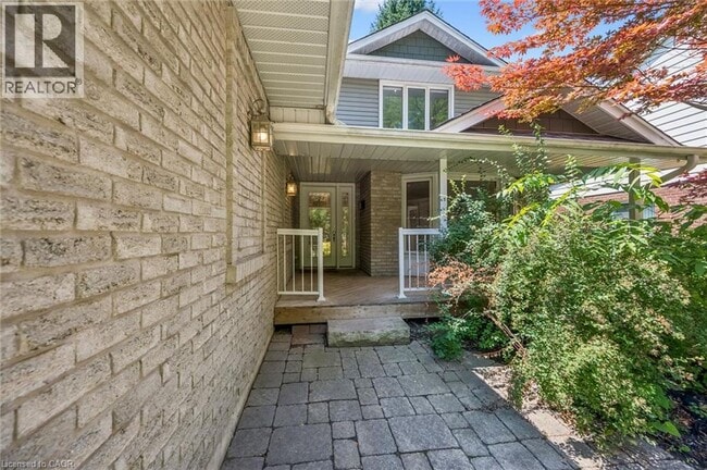 Building Photo - 345 Beechlawn Dr