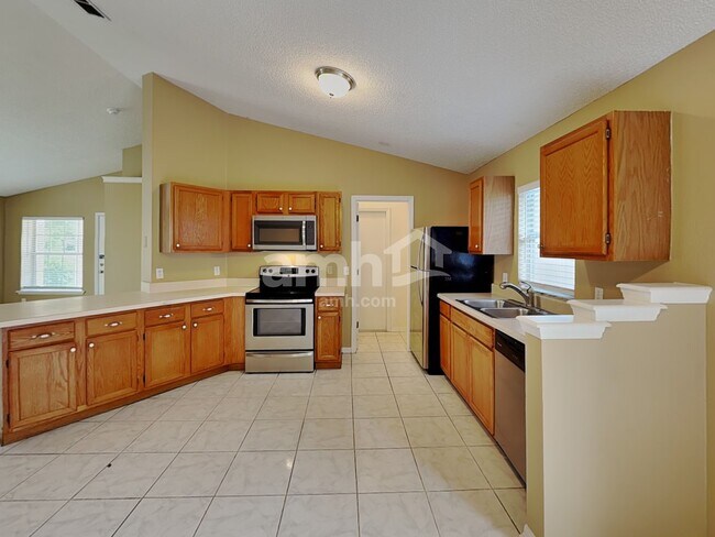 Foto del edificio - 12706 Parkbury Dr