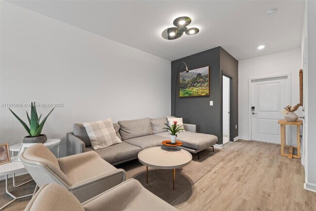 Foto del edificio - 403 NE 212th St