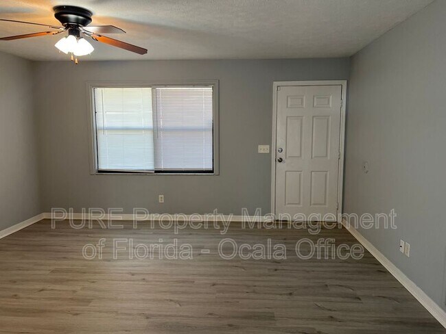Foto del edificio - 3150 SE 7th St