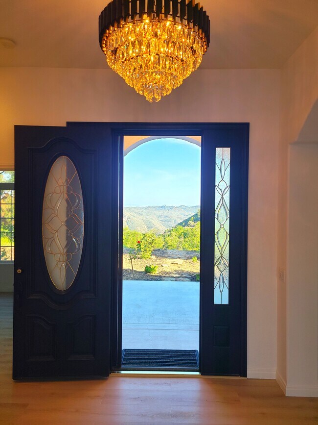 Foto del edificio - 43605 Los Gatos Rd