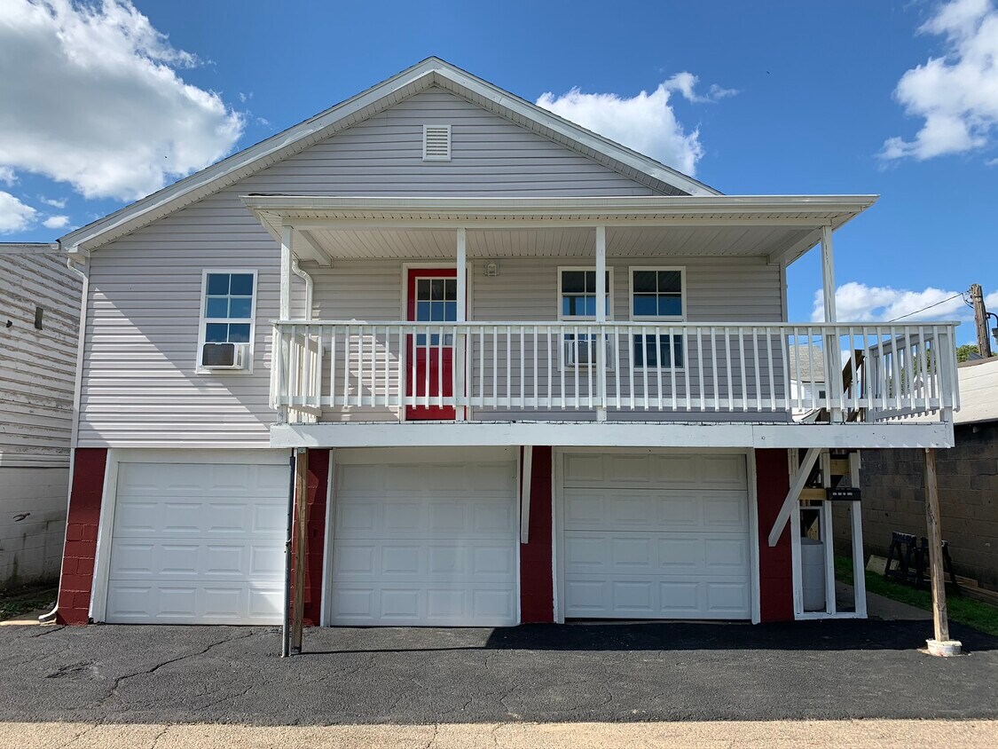 307 5th St, Glen Dale, WV 26038 House Rental in Glen Dale, WV