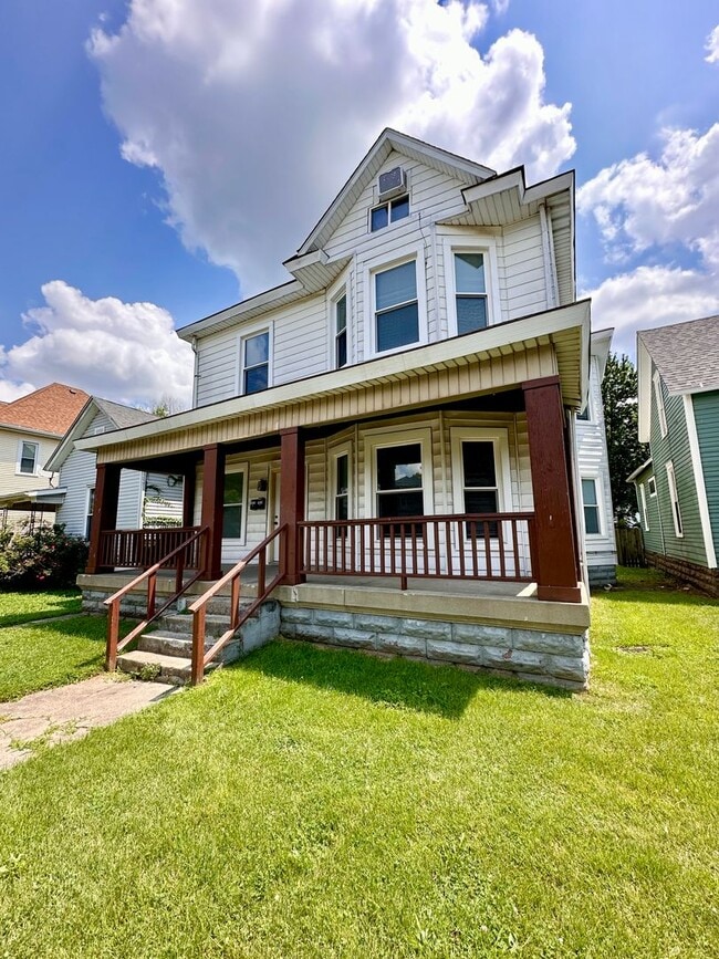 Building Photo - 1512-1514 S 7th St