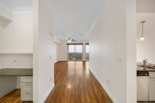 Foto del edificio - 3333 Allen Pkwy