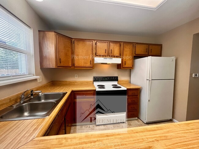 Building Photo - 3921 Donney Brook Ct