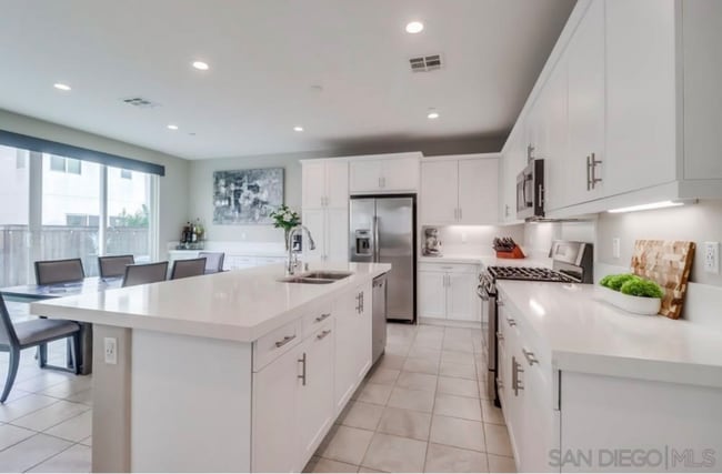 Building Photo - 1311 Camino Avalon