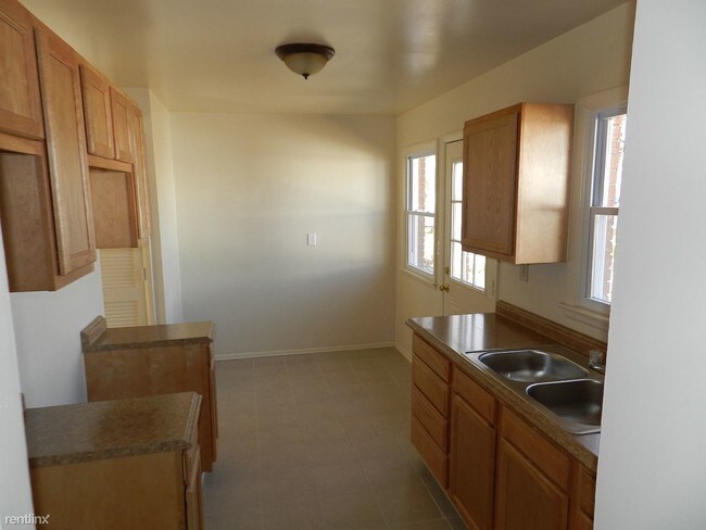 Building Photo - 3 br, 1 bath House - 5221 Rural Way