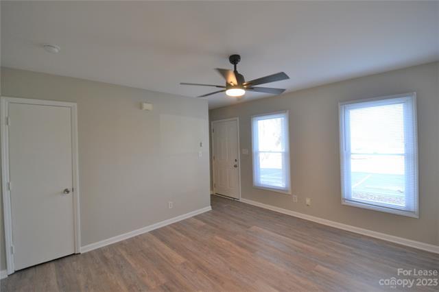 Foto del edificio - 312 E Catawba Dr