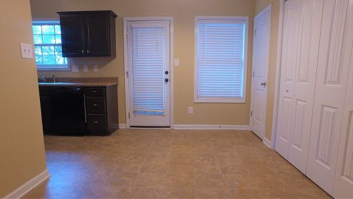 Building Photo - 17 Mill Pond Court