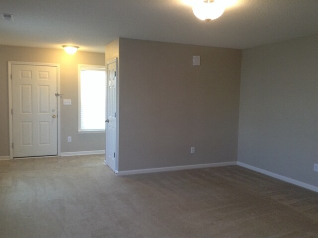 Building Photo - 10261 Sunvista Court
