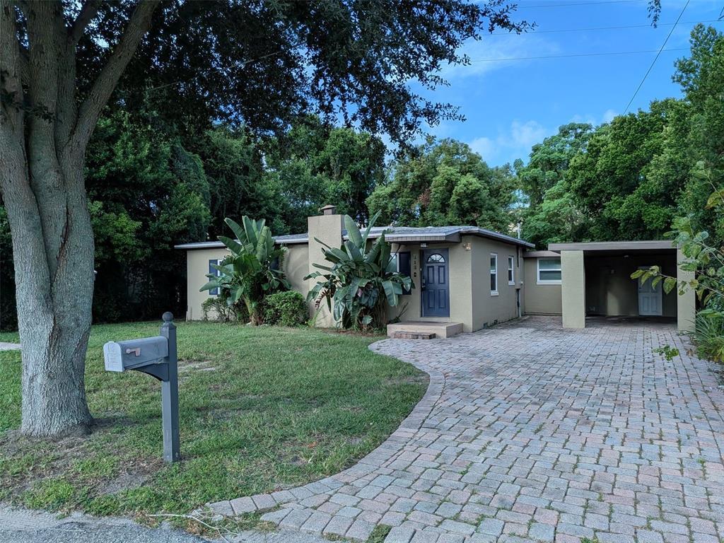 Foto principal - 313 Granada Dr