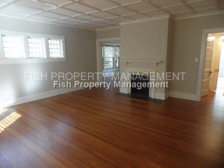 Building Photo - 1116 Woodmont Ave