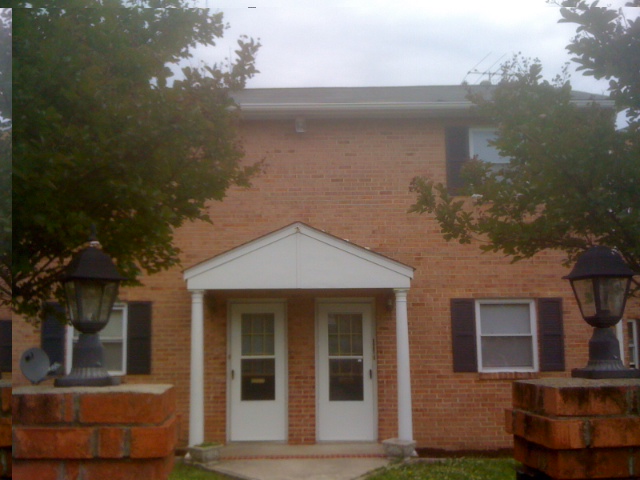 Building Photo - Barton Heights Apartments