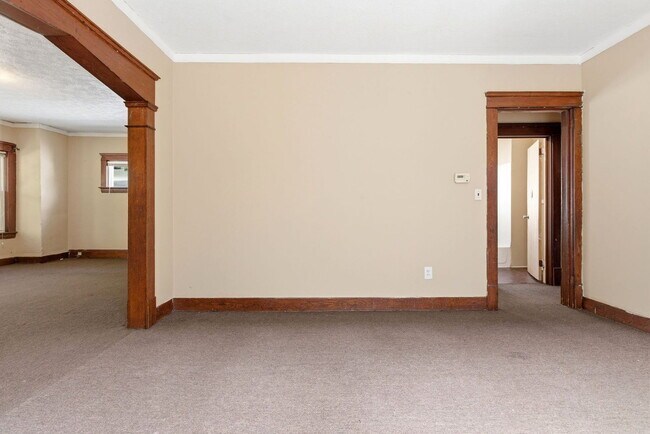 Building Photo - 13615 Earlwood Rd