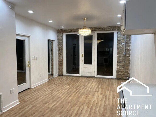 Foto del edificio - 1228 N Cleaver St