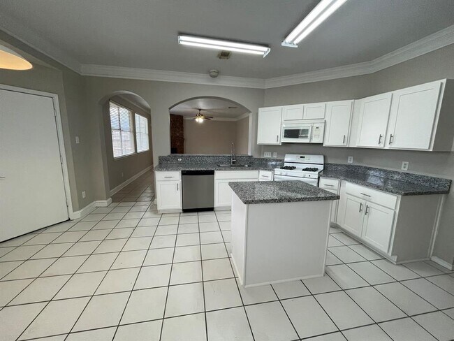 Foto del edificio - 1335 Coppercrest Dr