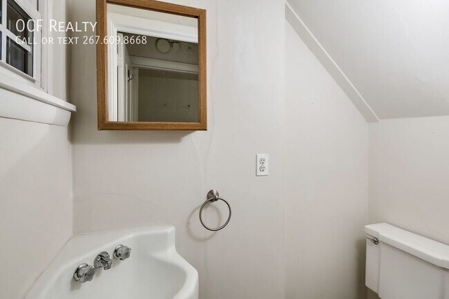 Foto del edificio - Charming Two Bed Rittenhouse Apartment