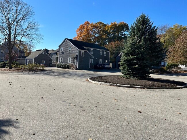 Foto del edificio - 24 Morse Ct